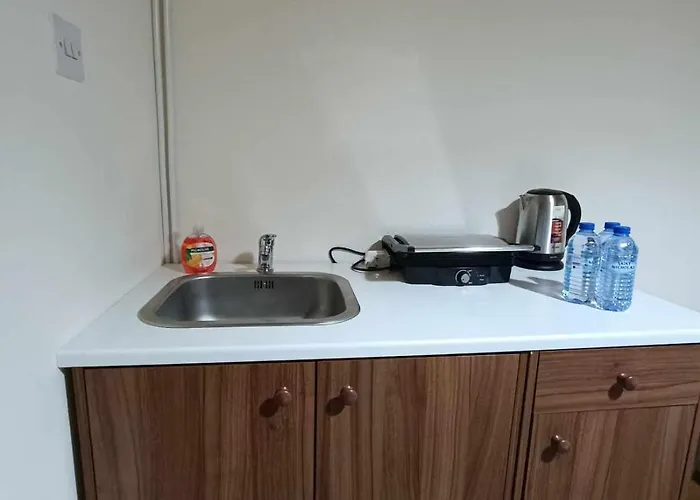 Galata's Bridge Hotel *